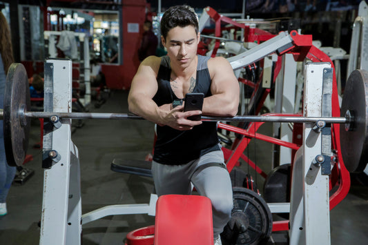 What Is a Dropset? Benefits, How to Do It, and the Tool That Makes It Easier – The Dropset Pin