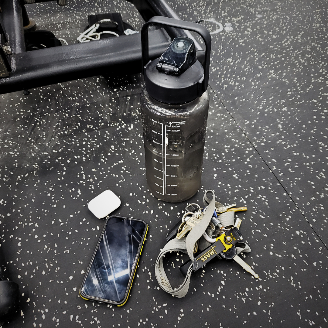 Save time with MagneticPack™ – gym bag with magnetic opening for effortless access. Shop Now.